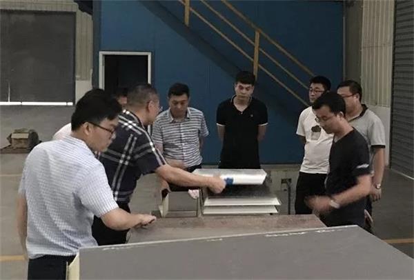 國家住建部調研小組考察湖北卓寶