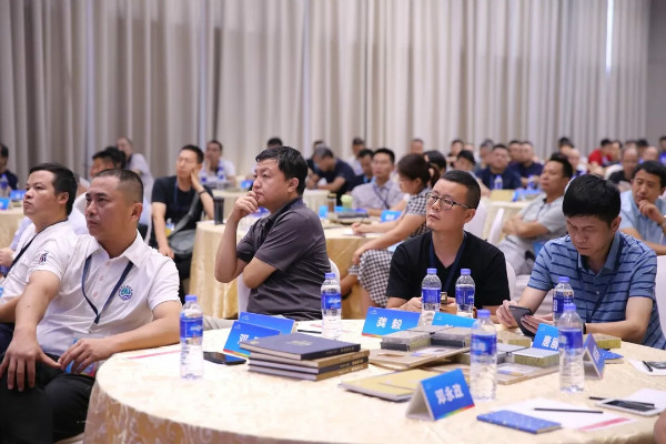 與建筑師攜手，為社會打造一個詩意安居的家