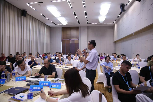 與建筑師攜手，為社會打造一個詩意安居的家